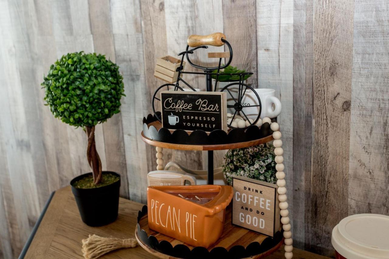 Once-In-A-Lifetime Coffee-Themed Stay For Up To 8 Clarksville Extérieur photo